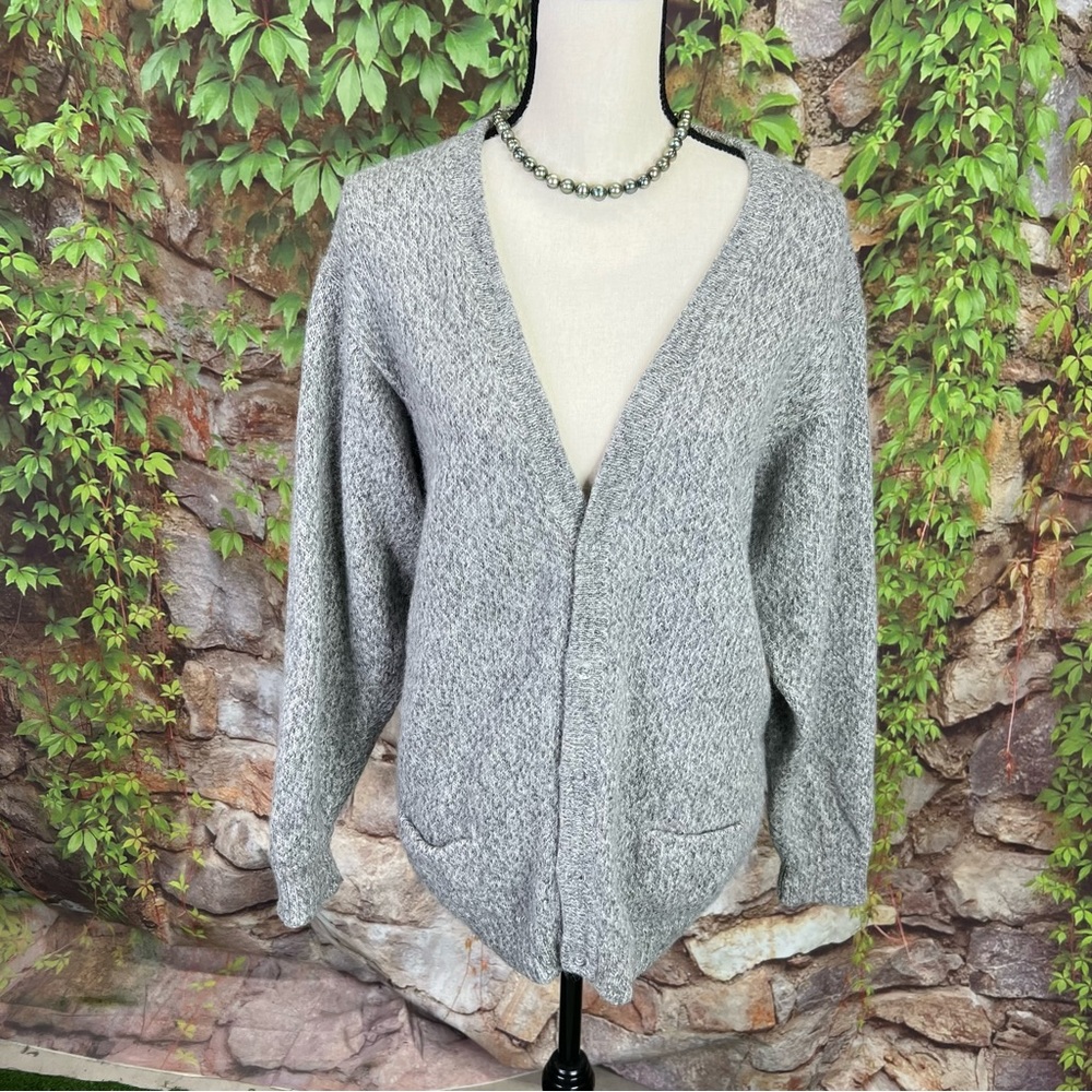 FACTORIA PEREZ Peruvian Luxury Artisan Gray Baby Alpaca Cardigan, XL - Picture 2 of 11